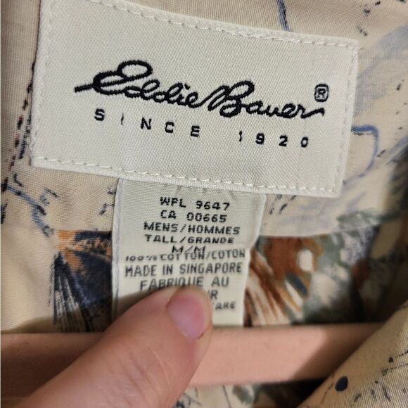 Eddie Bauer Trout Fishing & Hunting 100% Cotton Button Down Casual Mens … - Picture 7 of 7